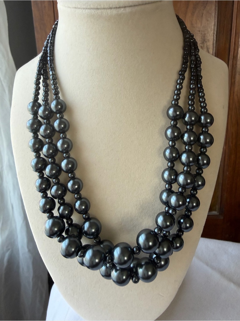 Vintage Japan 3 Strand Black Faux Pearl Necklace Graduated Beads